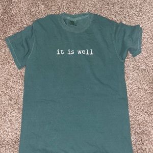 Comfort colors shirt, never worn size small